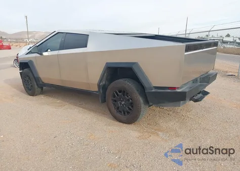2025 Tesla Cybertruck All-Wheel Drive z USA, uszkodzony, nr VIN 7G2CEHED1SA060229